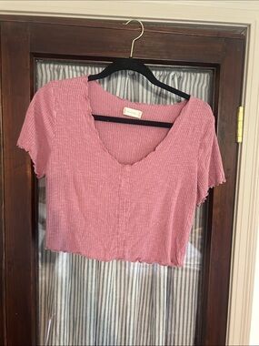 Altar'd State Ribbed V-Neck Pink Crop Top